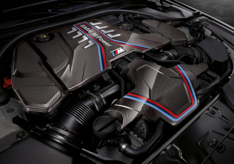 Моторный отсек BMW M5 with M Performance Parts (F90) 2018 года  (WW) (фото 9 из 29)